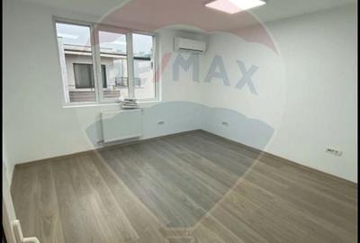 Casă individuală cu 6 camere cu Teren 100 Mp în Banu Manta - 21