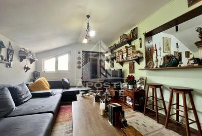 Duplex cu 7 camere cu Canalizare în Lipovei - 6