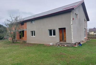 Teren de 7400 mp, în Fierbinți-Târg - 3