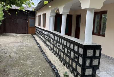 Casă cu 3 camere cu Teren 1000 Mp în Exterior Vest - 2