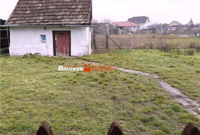 Casă cu 2 camere cu Teren 1173 Mp în Sălard - 3
