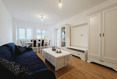 Apartament cu 3 camere decomandat, mobilat în Central