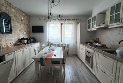 Casă individuală cu 4 camere cu Canalizare în Sud-Est - 17