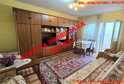 Apartament cu 3 camere decomandat în Exercițiu