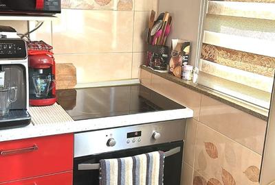 Apartament cu 2 camere decomandat în Est
