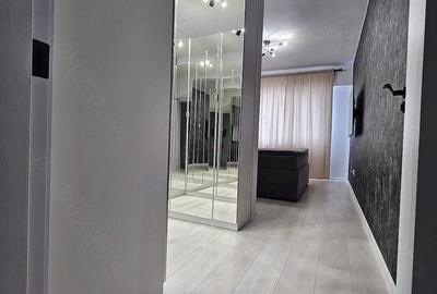 Apartament cu 2 camere decomandat în Theodor Pallady