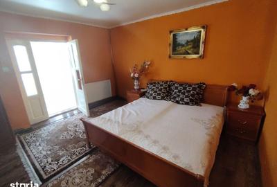 Casă cu 4 camere cu Teren 100 Mp în Pârneava - 6