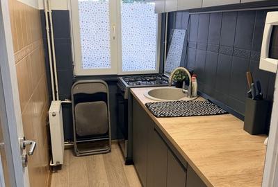 Apartament cu 2 camere decomandat în Spitalul Județean