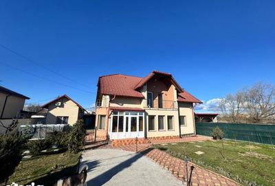 Casă cu 7 camere cu Teren 960 Mp în Pielești - 3
