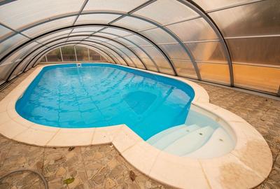 Casă individuală cu 6 camere cu Piscina în Central - 1