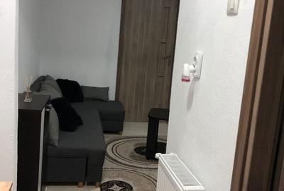 Apartament cu 2 camere semidecomandat în Central - 1