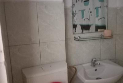 Apartament cu 2 camere semidecomandat în Exterior Vest