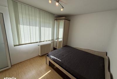 Apartament cu 4 camere decomandat în Inel II