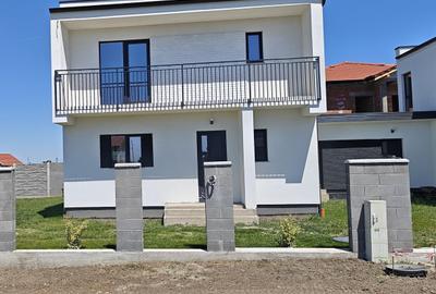 Casă cu 5 camere cu Teren 300 Mp în Dumbrăvița - 4
