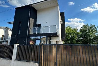 Casă individuală cu 6 camere cu Canalizare în Tunari - 1