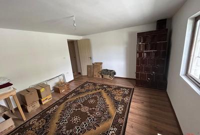 Casă cu 6 camere cu Teren 3426 Mp în Vrâncioaia - 16