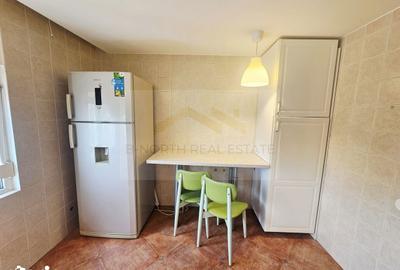 Apartament cu 3 camere, mobilat în Centrul Civic - 1