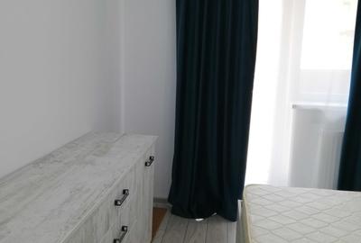 Apartament cu 2 camere semidecomandat în Runcu
