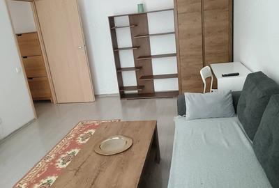 Apartament cu 2 camere semidecomandat în 1 Mai - 1