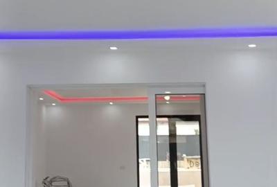 Casă cu 3 camere în Miron Costin - 1
