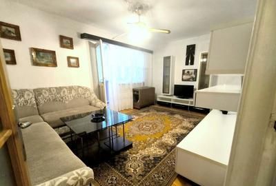 Apartament cu 3 camere decomandat în Tineretului - 2