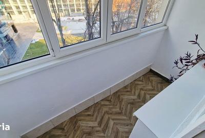 Apartament cu 3 camere decomandat în Floreasca