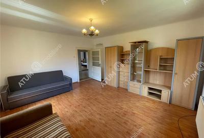 Apartament cu 3 camere decomandat în Tineretului