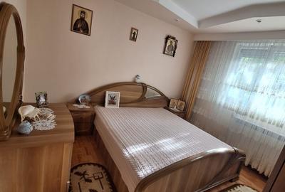 Apartament cu 2 camere decomandat în Micro 13 - 4