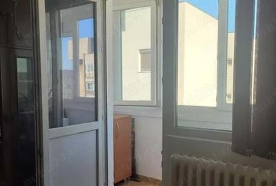 Apartament cu 3 camere semidecomandat în Sălăjan - 6