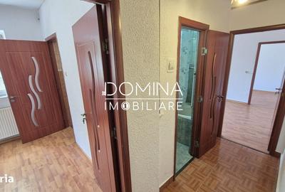 Apartament cu 3 camere semidecomandat în Central