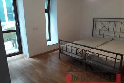 Casă cu 6 camere cu Teren 200 Mp în Central - 6