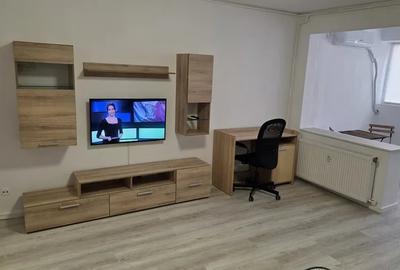 Garsonieră semidecomandată, mobilată în Titan - 1