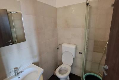Apartament cu 6 camere decomandat în Central - 3