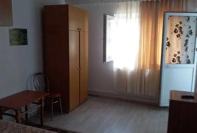 Garsonieră decomandată, mobilată în Tătărași - 2
