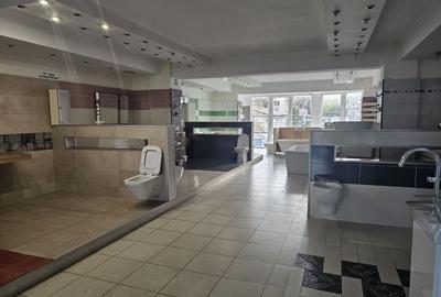 Spațiu comercial, de 664 mp, în Casa de Cultură - 5