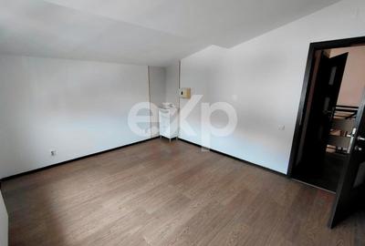 Casă cu 4 camere cu Teren 150 Mp în Bartolomeu