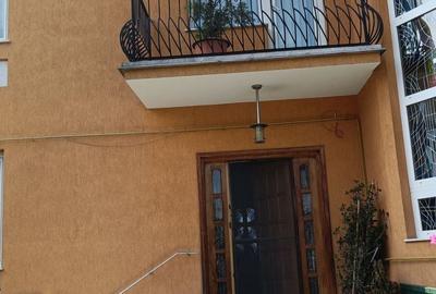 Casă cu 5 camere cu Teren 958 Mp în Central - 9