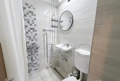 Apartament cu 3 camere semidecomandat în Central - 13