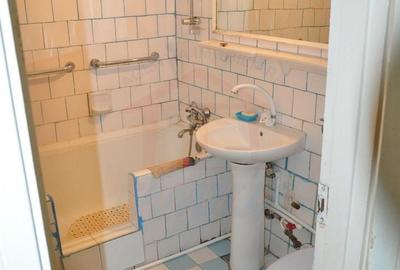 Apartament cu 2 camere decomandat în Piața Centrală - 9