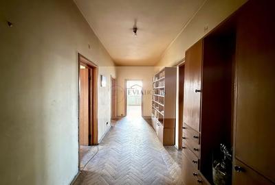 Apartament cu 4 camere decomandat în Central - 4