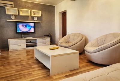 Apartament cu 3 camere decomandat, mobilat în Sud