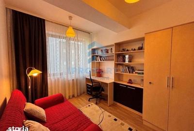 Apartament cu 4 camere decomandat în Aviației