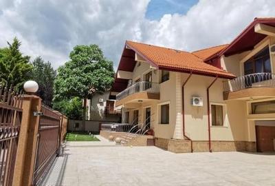 Casă cu 4 camere cu Teren 1000 Mp în Băneasa