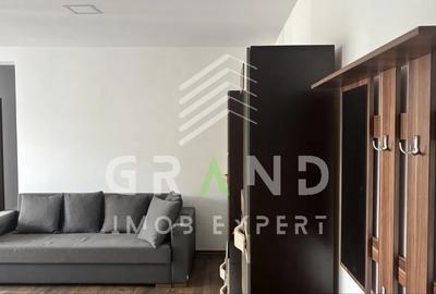Apartament cu 3 camere semidecomandat, mobilat în Florești