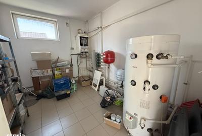 Spațiu comercial, de 650 mp, în Central