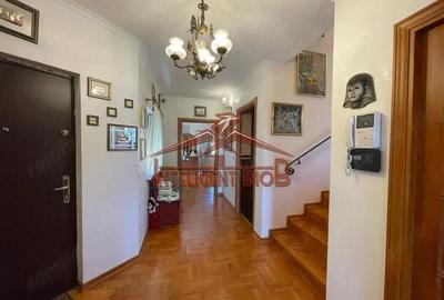 Casă cu 5 camere cu Teren 900 Mp în Hurez - 17