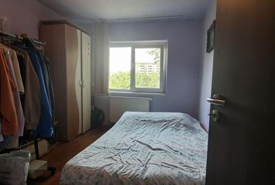 Apartament cu 3 camere decomandat în Aradului - 18