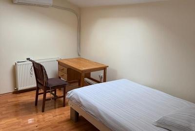 Apartament cu 3 camere în Central - 15