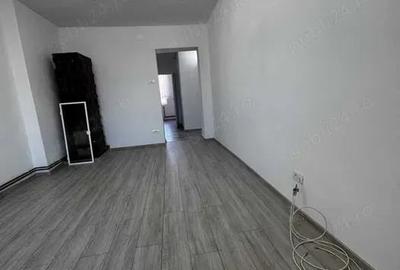 Apartament cu 2 camere decomandat în Petrila - 8