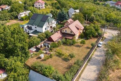 Casă cu 4 camere în Galata